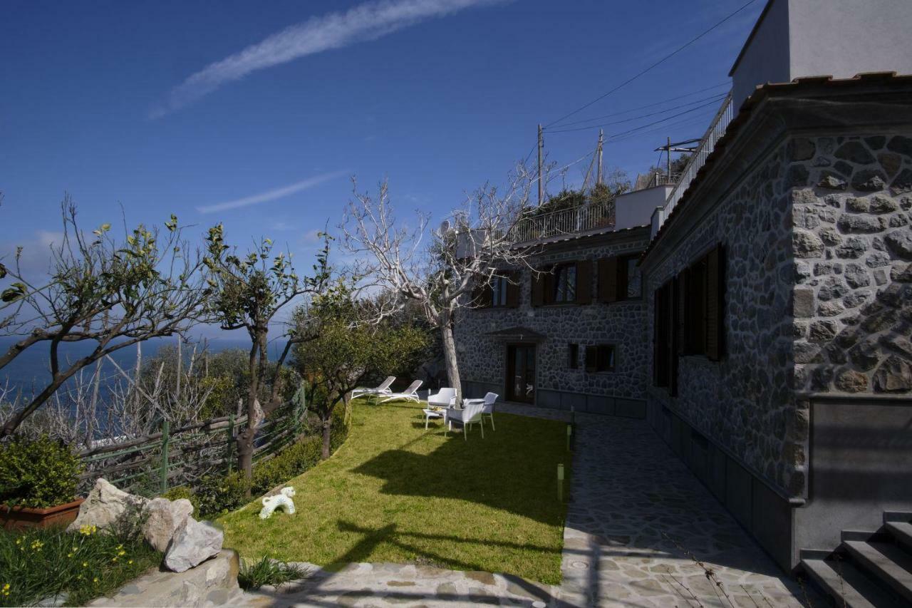 Villa D'Amare Capri View มัสซาลูเบรนเซ ภายนอก รูปภาพ