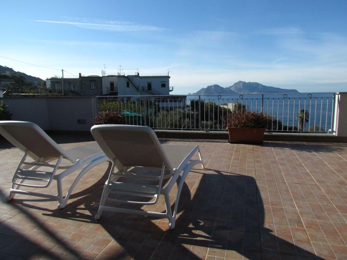 Villa D'Amare Capri View มัสซาลูเบรนเซ ภายนอก รูปภาพ