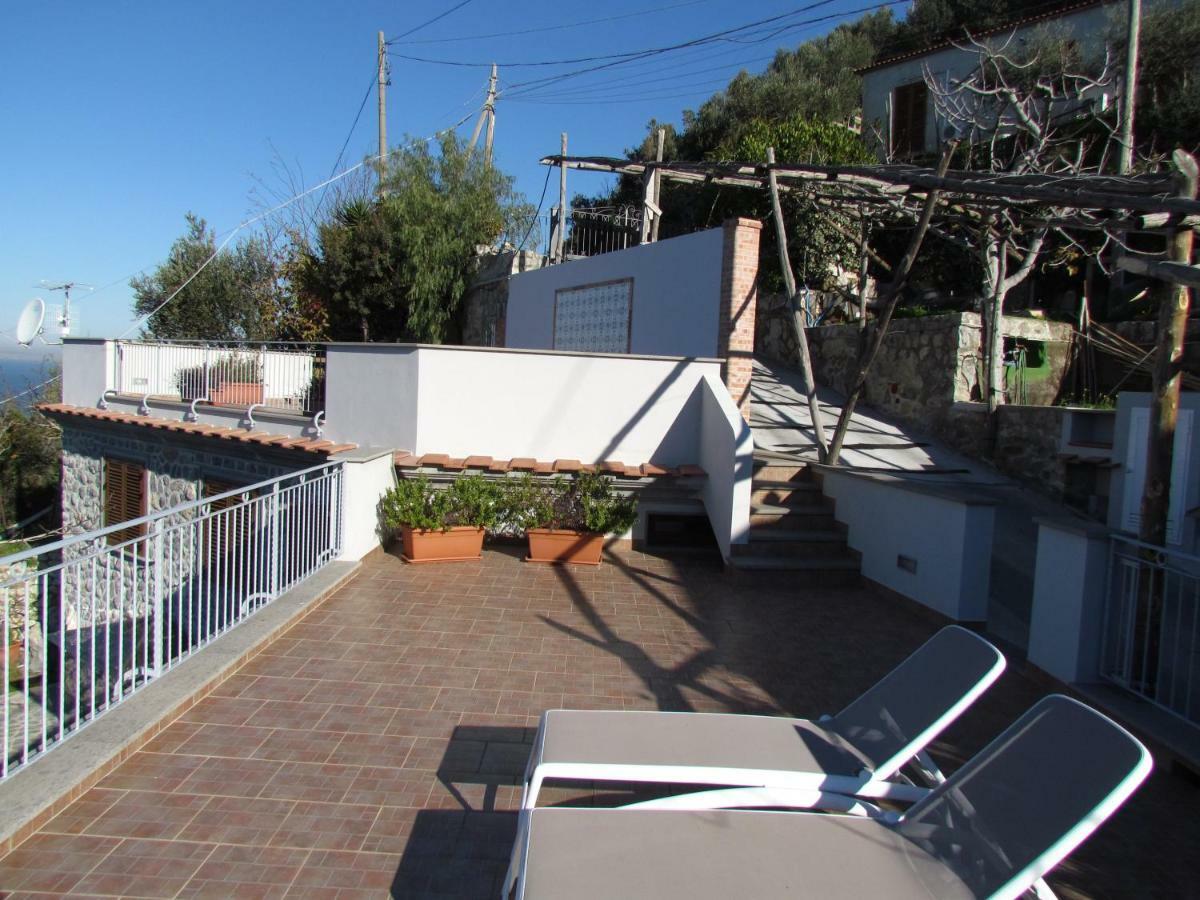 Villa D'Amare Capri View มัสซาลูเบรนเซ ภายนอก รูปภาพ